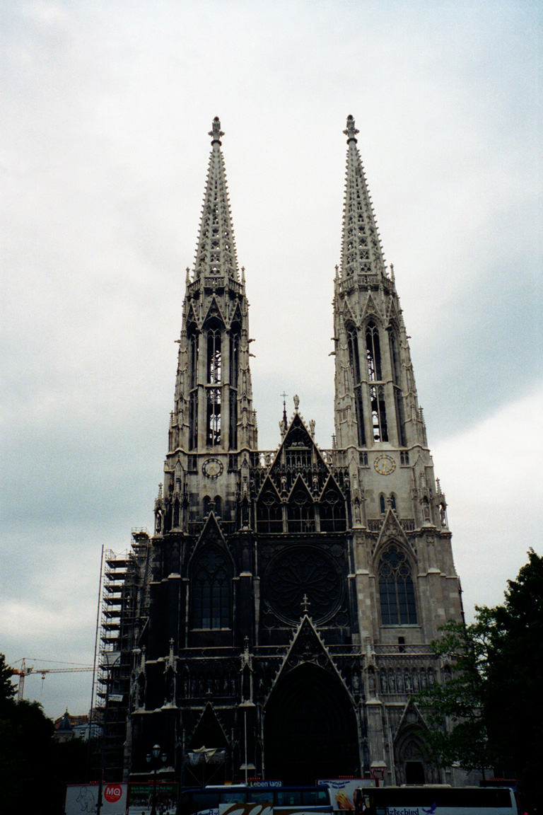 025_24_Votive_Church_completed_1879