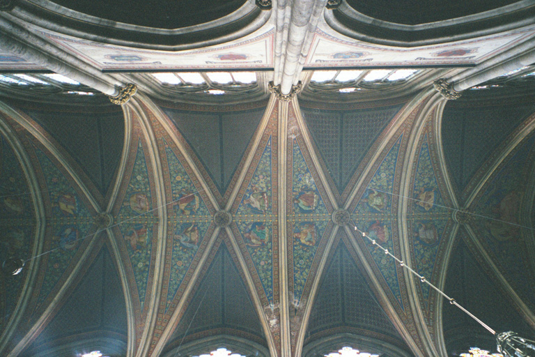 030_29_Votivkirche