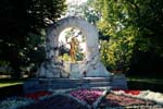 006_5A_Monument_to_Johann_Strauss